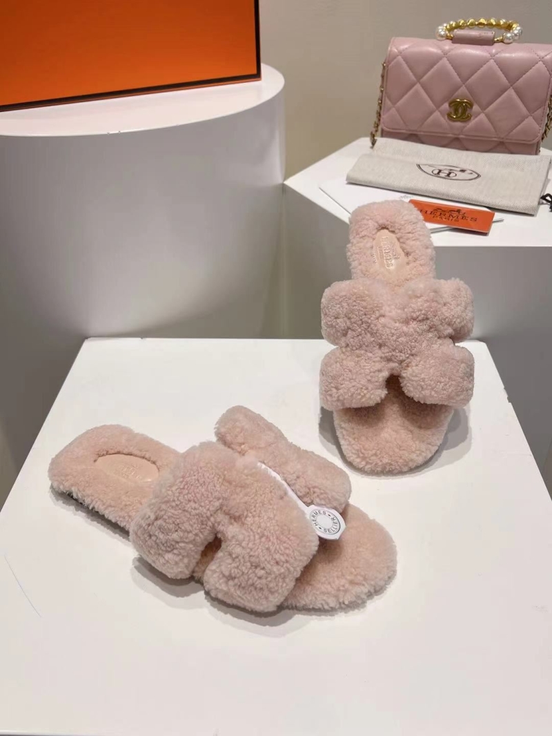 Hermes Slippers